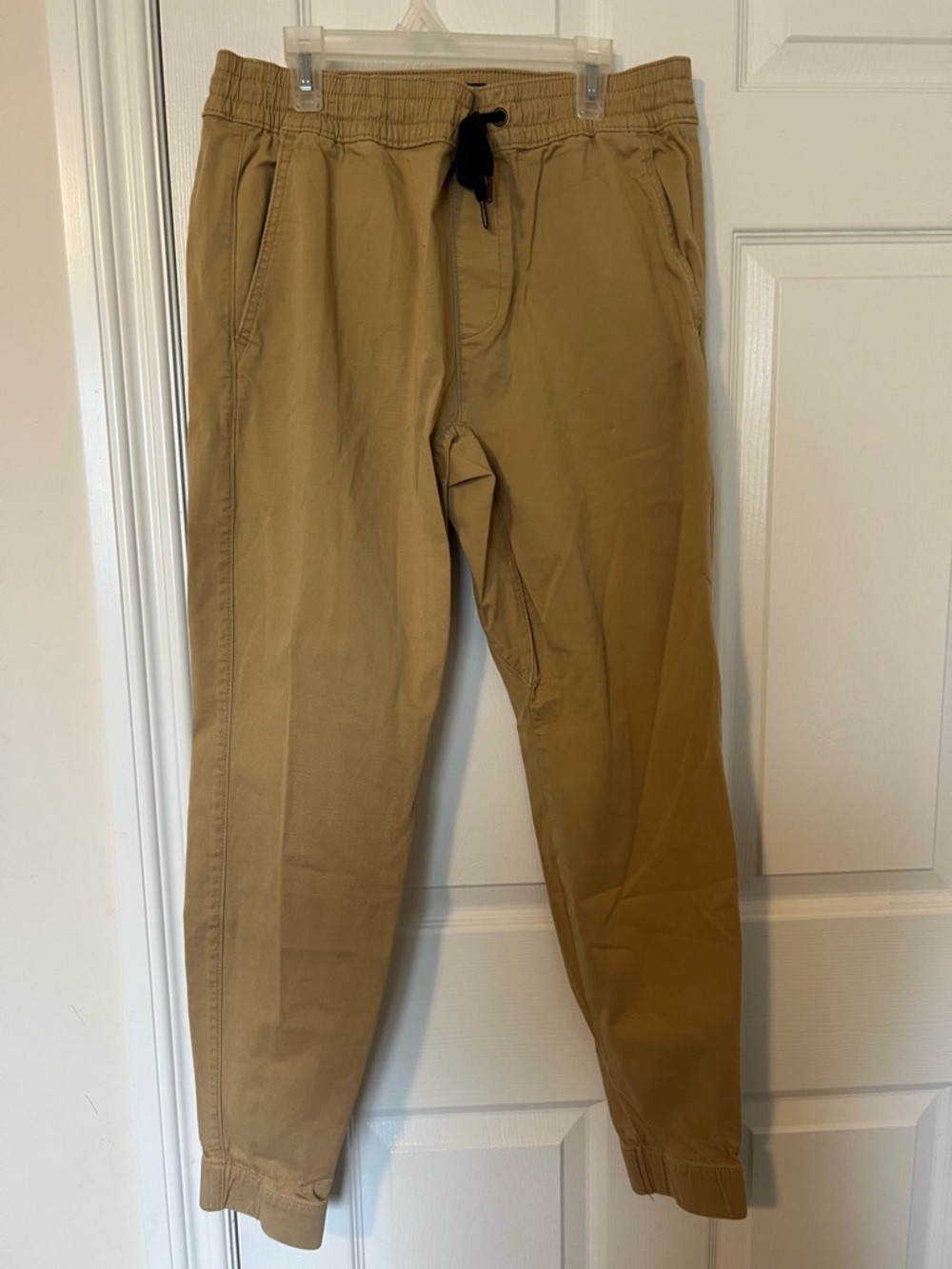 Hollister Men's Khaki Drawstring Jogger Chinos